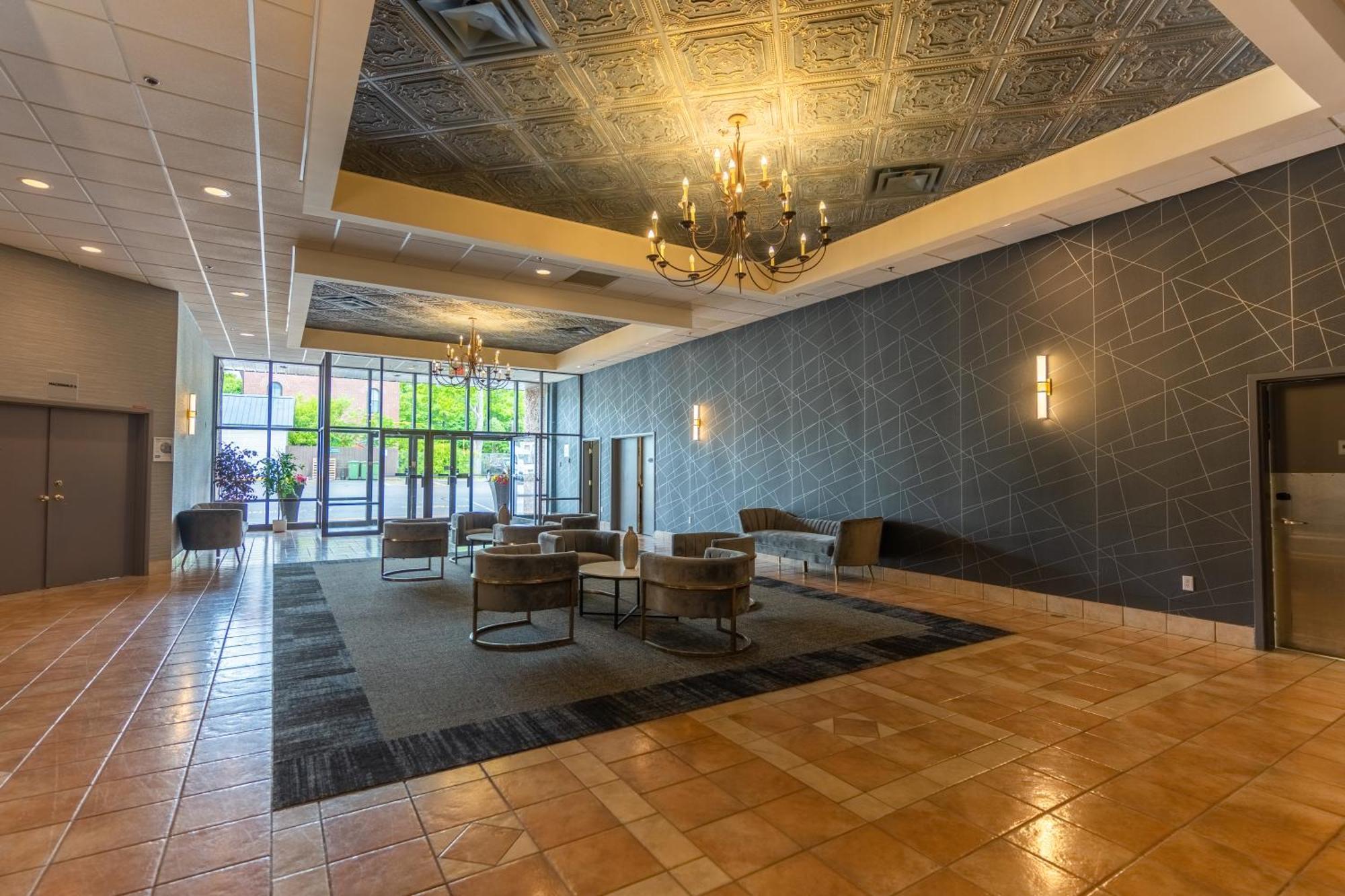 Glengarry Extended Stays Truro Exterior foto
